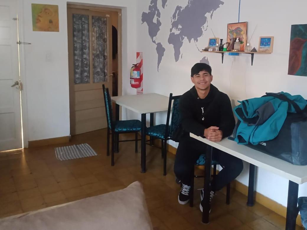 Oliwine Hostel Maipú Eksteriør billede